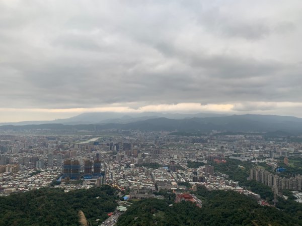 20200129麟光站到中華科大817859