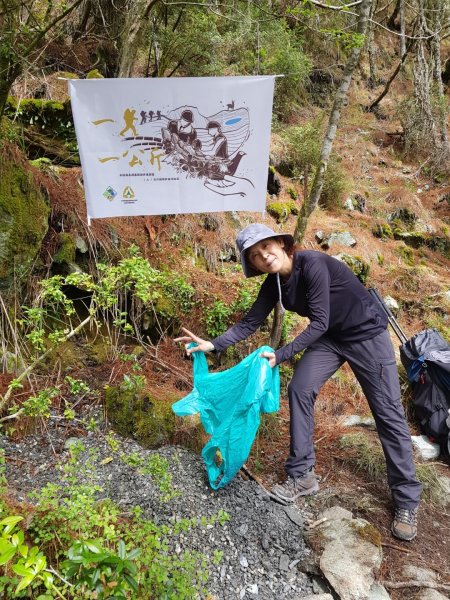 嘉明湖、向陽山三叉山（百岳×19、20）1071398