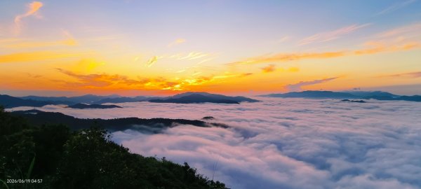#石碇後山  #雲海 #日出 首登 #中嶺山 6/193075987