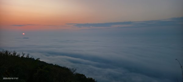二訪 #觀音山 #夕陽 #琉璃光 #雲海 3/102732506