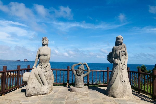 1140813 Jeju 偶來10號松岳山步道環走。天地淵.正房.天帝淵瀑布2861441