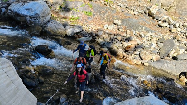 唐穗山11408162860916