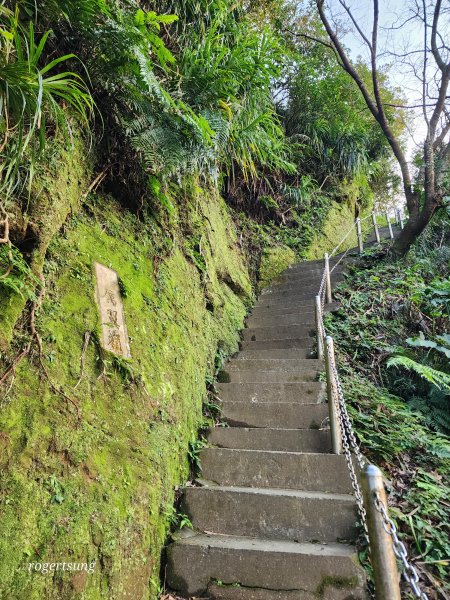 360度視野觀景小百岳-基隆紅淡山2996417