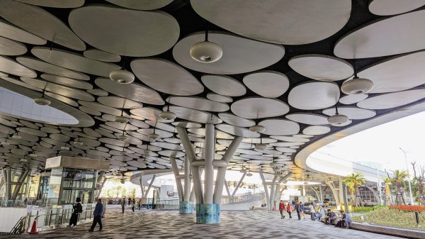 【蛇年走春】明日高雄、雙城線、愛河線2705582