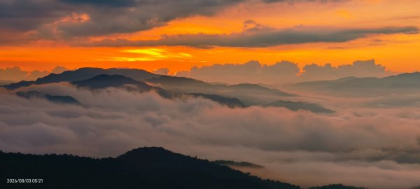 #石碇後山 #月亮 #曙光 #反燒 #日出 #雲海 8/3&103094727