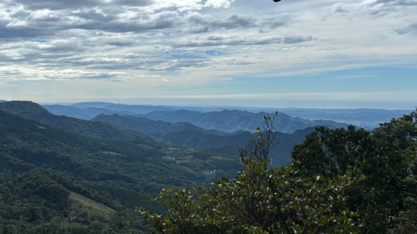 南庄大坪山山麓蓬萊大石壁無名山O型2610539