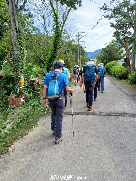 【南投信義】望鄉部落抬頭見玉山。 獵人古道連走、望美山、瓊山2274292