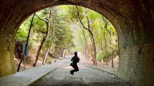 🌈8/24（日）來去坐火車爬山~ 新竹十八尖山+動物園+崎頂子母隧道✨FB：熊熊趴爬走🌈2868877