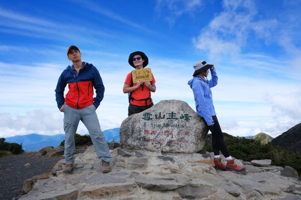 雪山主東峰1631209