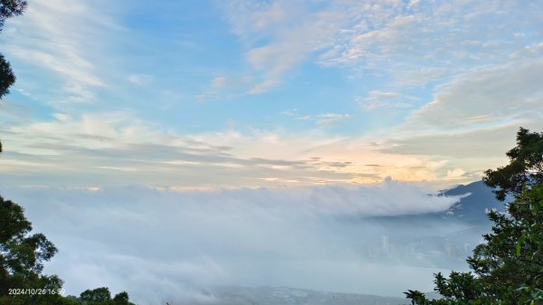 觀音山夕陽火燒雲雲海10/262636358