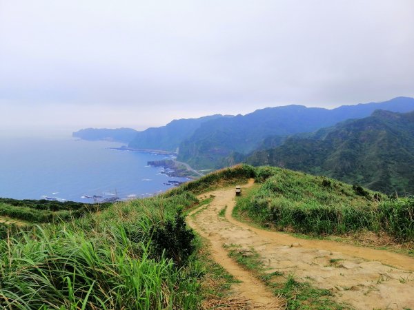 盡攬山海景迷人景緻。南子吝登山步道754295