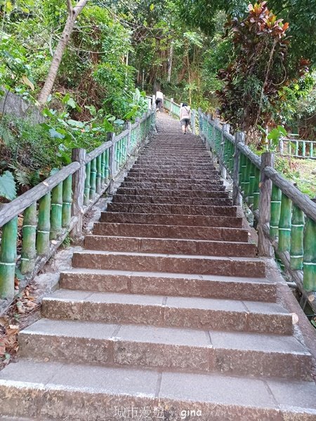 【台北士林】親民便捷的郊山步道。 No9小百岳~劍潭山登山步道(中山北路登山口)2496350