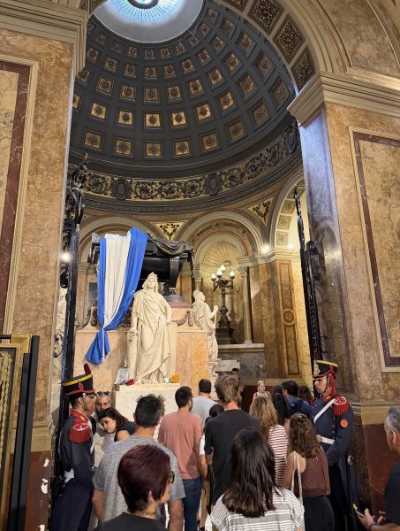 [紐約馬之行-55] 2025_1114 布宜諾斯艾利斯主教座堂2953548