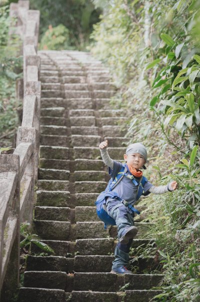 四歲小樂的第18座小百岳-劍潭山1097791