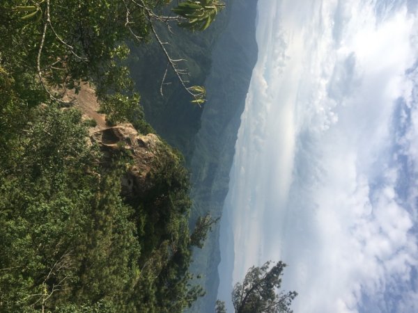 無聊間☕️封面
