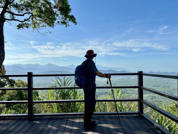 20250417小百岳🤣烏山 刣牛湖山縱走2764705