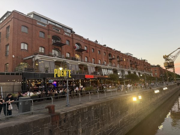 [紐約馬之行-64] 2025_1114 女人橋2954465