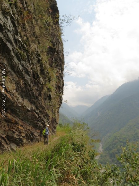 《南投》峽谷瀑布｜東埔八通關古道-雲龍瀑布201704162887742
