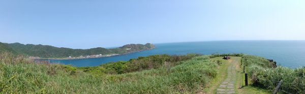 貢寮區龍洞灣岬步道+大禮堂海岸+釣客小徑+金沙灣碉堡野百合2765124