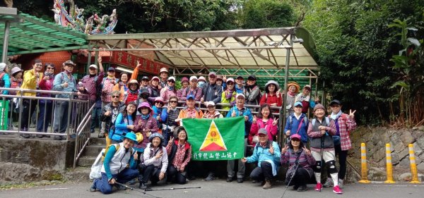 天母→猴洞→半嶺→翠峰瀑布→天母古道→紗帽路旁磺溪祕境→陽明山前山公園→陽明醫院舊址【看健臺灣】1973938