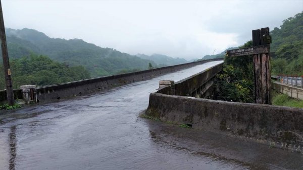 平溪  望古瀑布步道  猴硐貓村 運煤遺址。搭火車去旅行  最小的火車站 被人們忽略的秘境 望古瀑布2186053