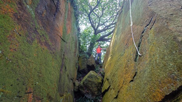 台北丹鳳山軍艦岩唭哩岸山奇岩山順走奇岩埤O型2763227
