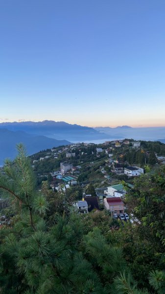 白牆還是白牆的~石門山、小奇萊山