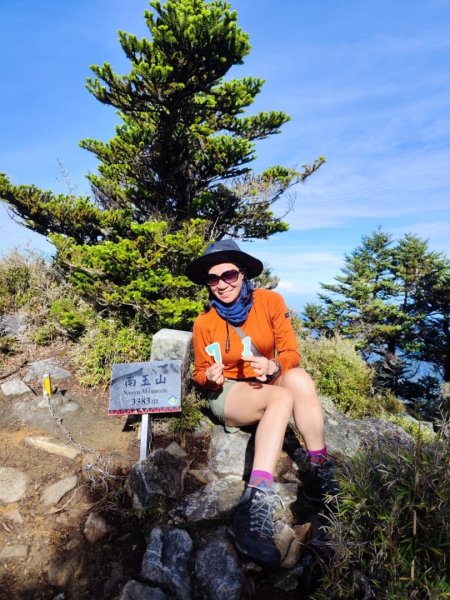 玉山群峰前五峰後四峰2610653