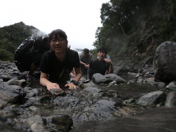 輕鬆愉快多望溪溫泉643928