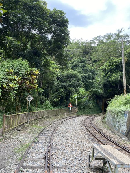 1111022獨立山2672996