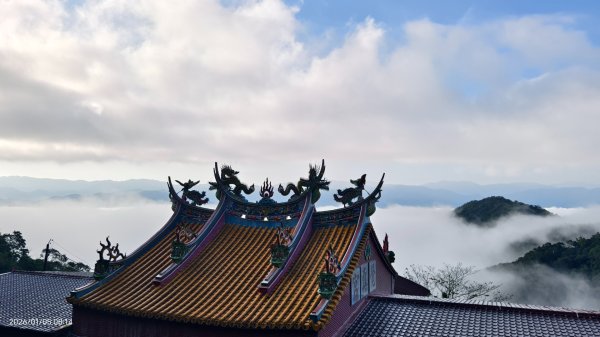 #新店四十份 #翡翠水庫壩頂 #覺真宮 #雲海 #日出 #雲瀑 #霧虹 1/52977292