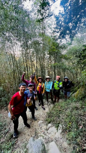 🌈10/6（一）北部三大岩場~五寮尖✨FB：熊熊趴爬走 🌈2907072