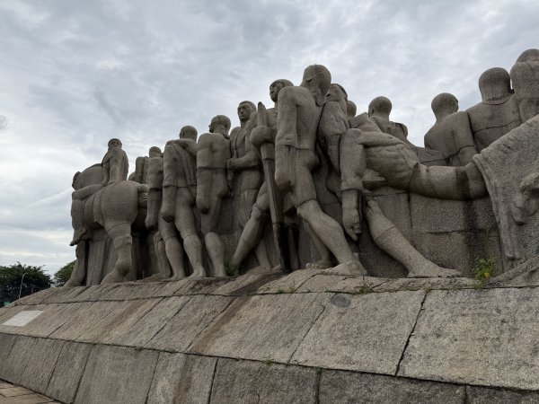 [紐約馬之行-70] 2025_1116 先鋒旗手紀念碑2956898