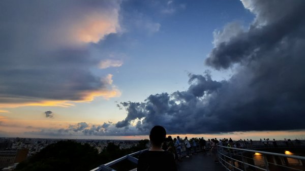 《彰化》烏雲彩虹夕陽｜漫步八卦山天空步道202208071797226