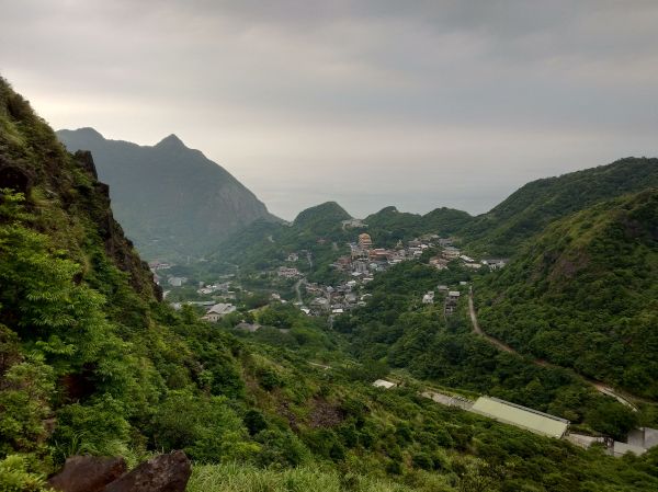 茶壺山步道, 燦光寮山,黃金神社 330575