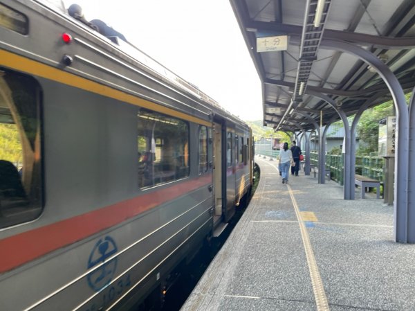 新北｜瑞芳．雙溪 淡蘭古道中路．暖東舊道（TK2-1~2-5 暖東峽谷步道、暖東舊道、五分山步道）2004212