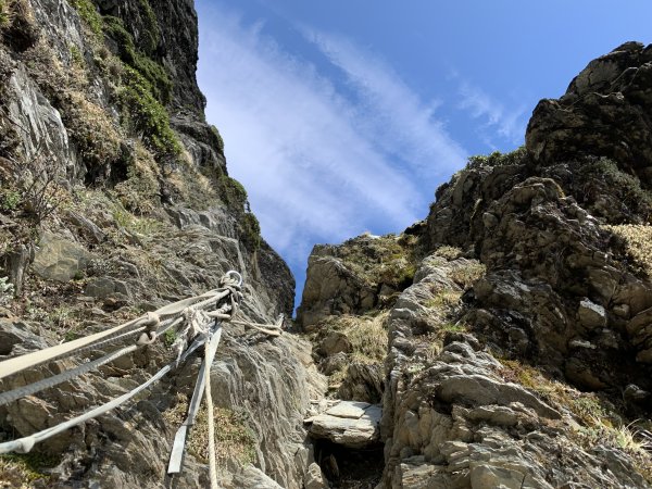 【百岳】奇萊北壁下屏風，驚險刺激的旅程2392023