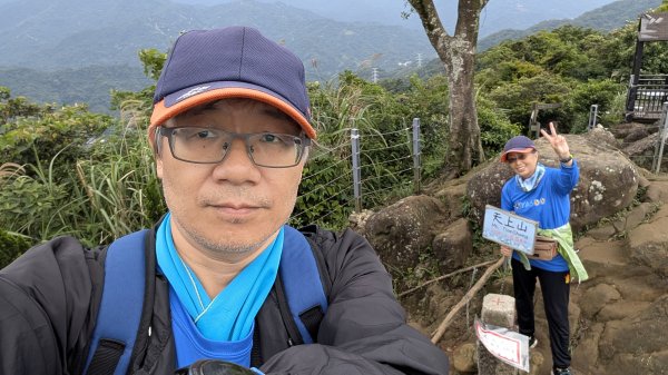 115.05.01天上山-桐花公園之旅3052129