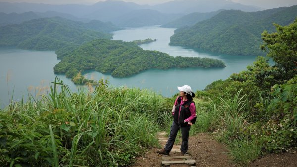 春之茶香花果處處開的石碇小格頭鱷魚島千島湖O型封面