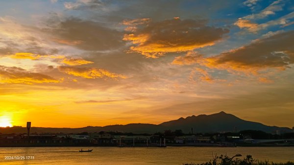 社子橋&觀音山夕陽火燒雲10/252635737