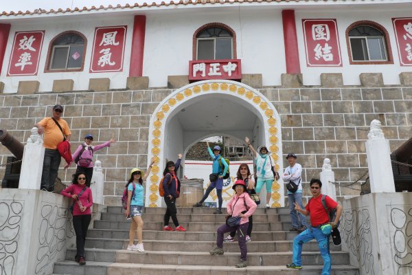 西莒環島：陳婉芬故事館、菜浦水庫、菜浦澳地質公園、綠色隧道