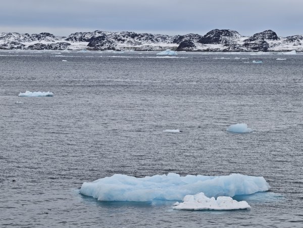 [紐約馬之行-27] 2025_1105 努克濱海木棧道(Nuuk Boardwalk)-下2947614