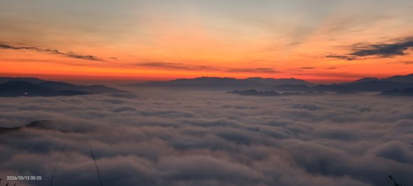 #石碇後山 #霞光 #日出 #雲海 10/133133952
