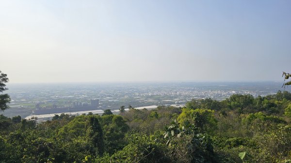 【即使簡單也要心存敬畏！】小百岳#074-大崗山、盤龍峽谷一線天O繞。3025821