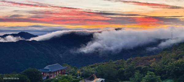 #新店四十份 #翡翠水庫 #日出 #雲瀑 #火燒雲 #雲海 9/23114398