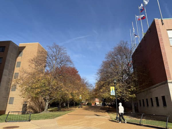 [紐約馬之行-52] 2025_1112 聖路易斯大學2953289