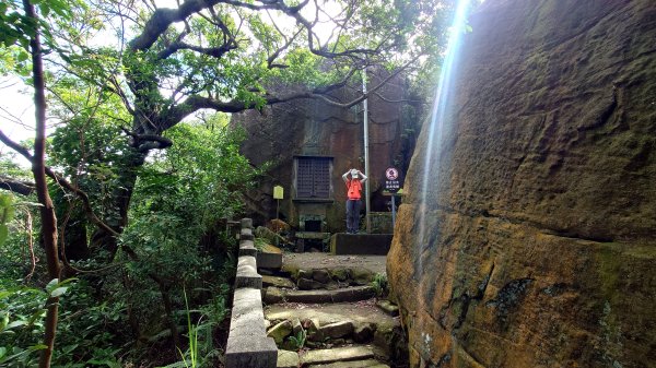 台北丹鳳山軍艦岩唭哩岸山奇岩山順走奇岩埤O型2763235
