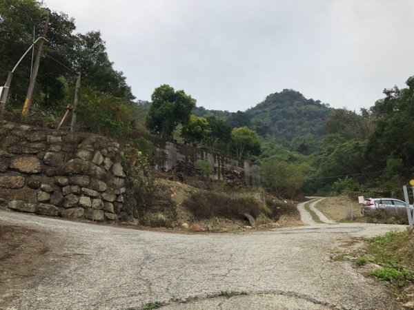 烏山步道北段入口雲山寺走刣牛湖山往返507908