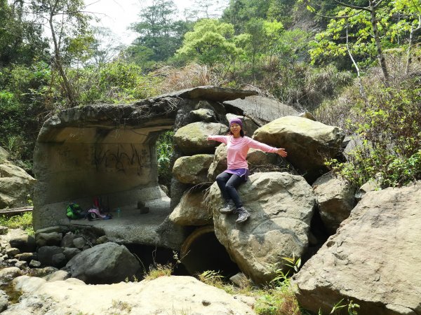 暗影山 西北稜上 南稜下 接仙女瀑布1317886