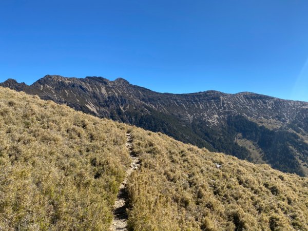 玉山後四峰二日遊